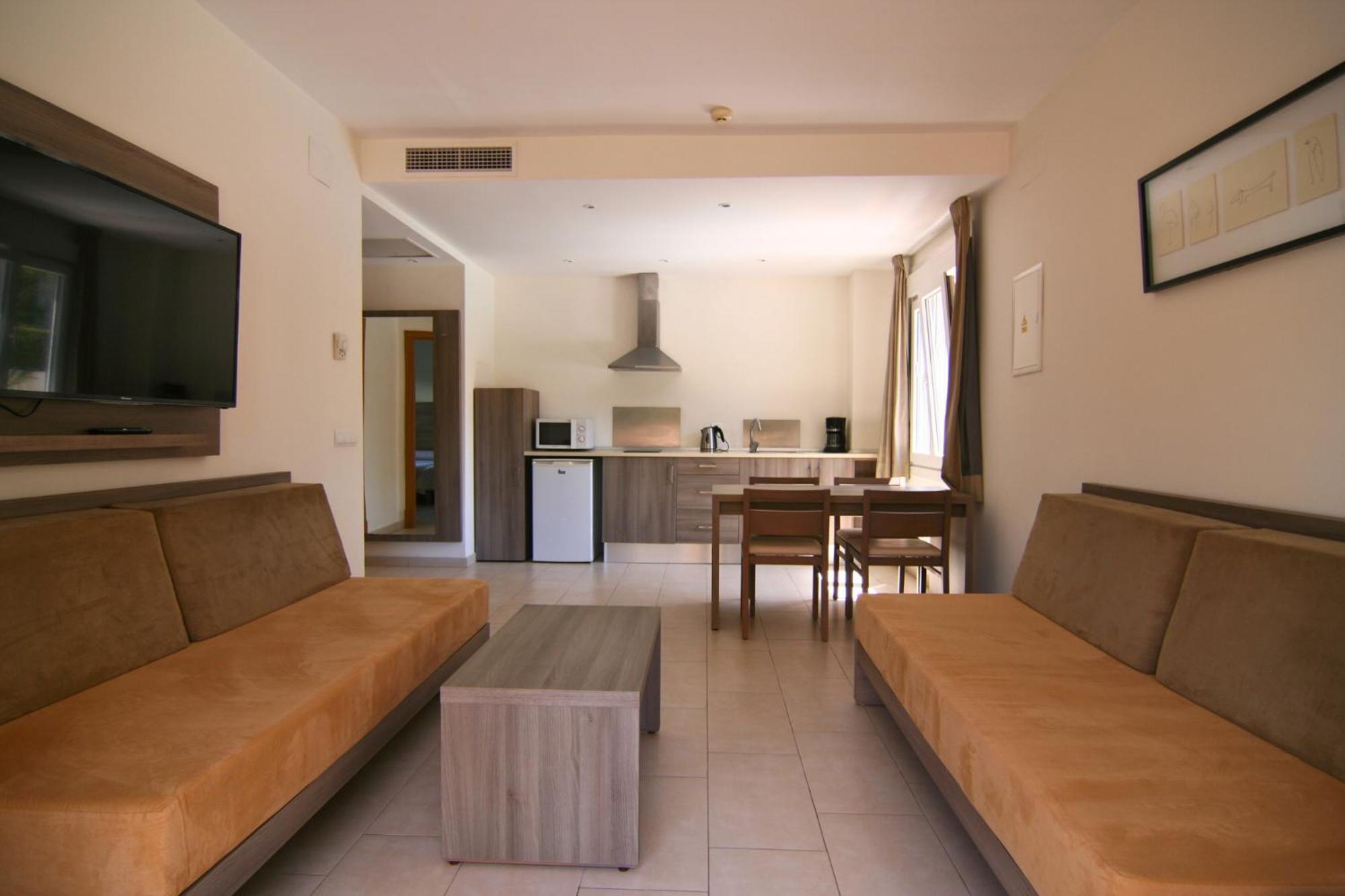 Cabot Tres Torres Apartamentos Playa de Palma  Bagian luar foto