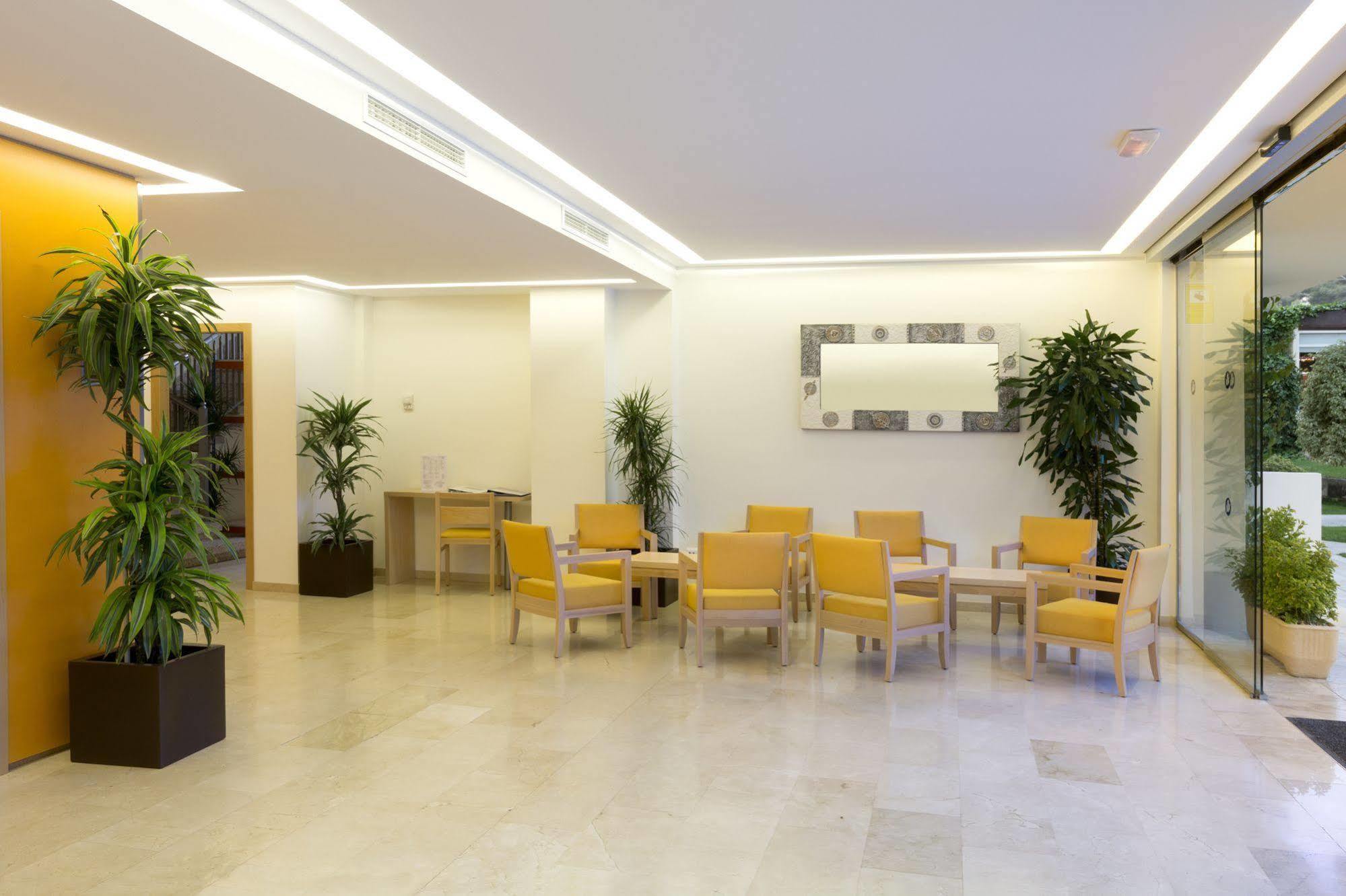 Cabot Tres Torres Apartamentos Playa de Palma  Bagian luar foto